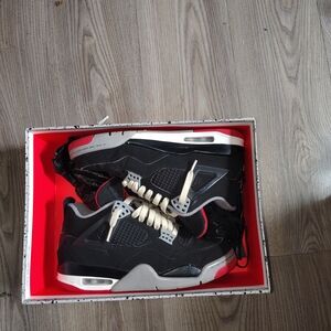 Air Jordan 4 OG BRED